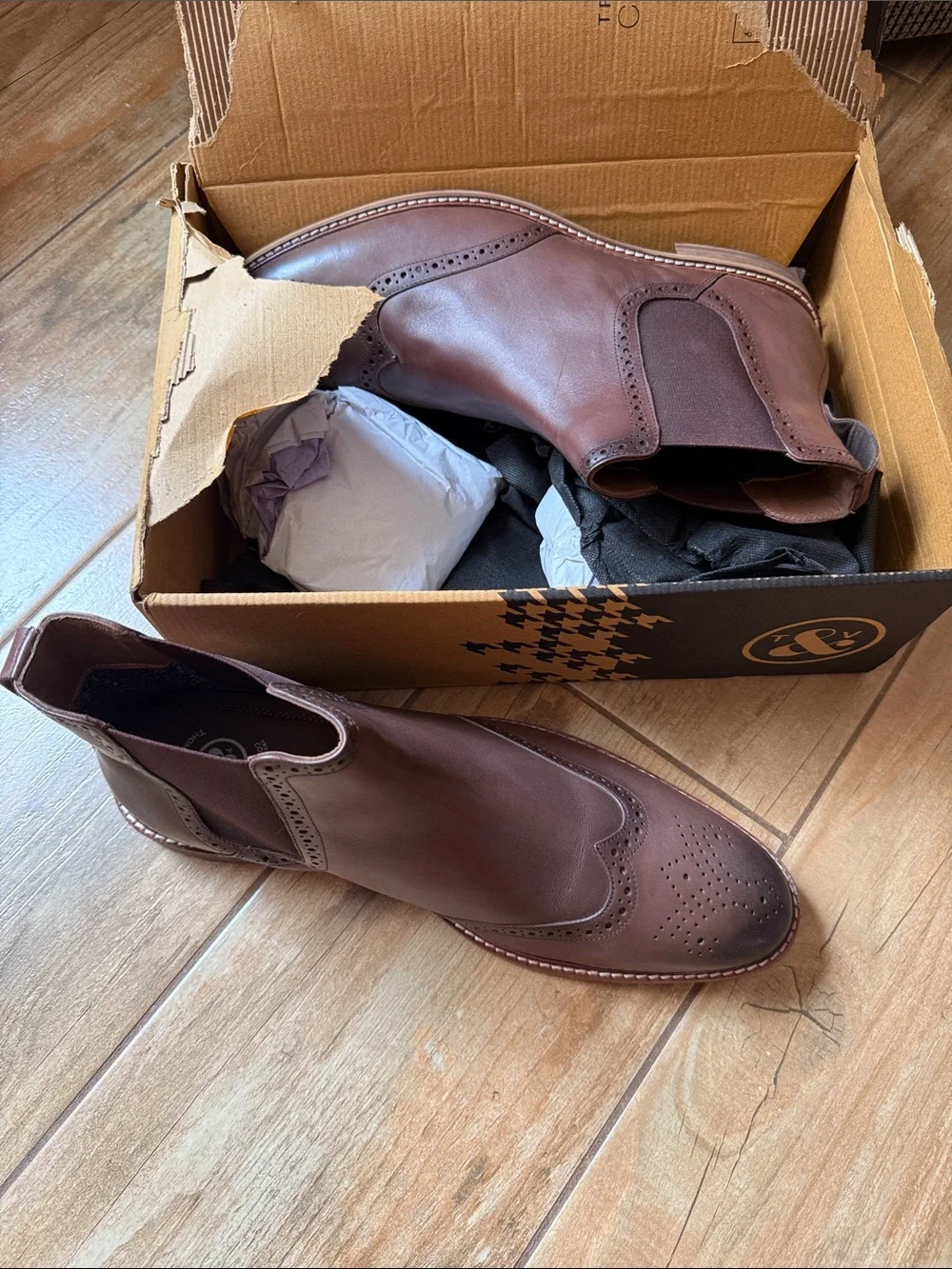 T&V Watson Men's Brown Leather Boots